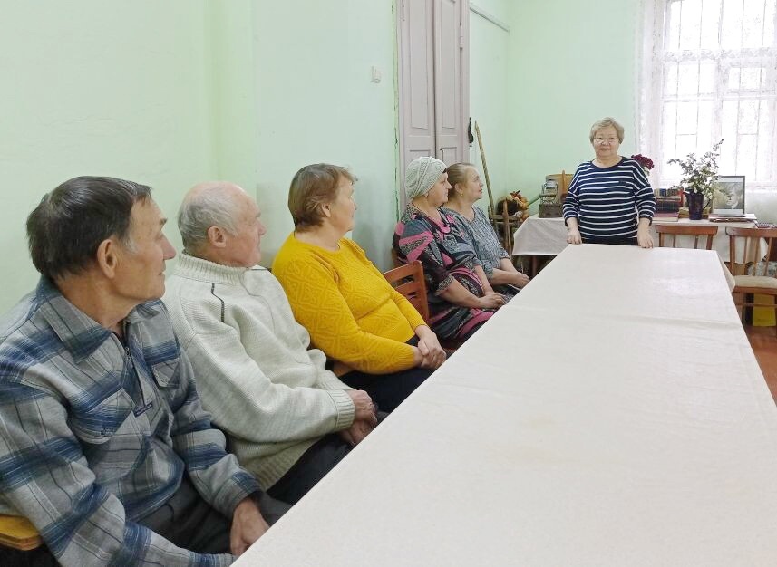 В Базарносызганском городском клубе в рамках акции «Развитие финансовой грамотности и налоговой культуры» прошёл урок финансовой грамотности.